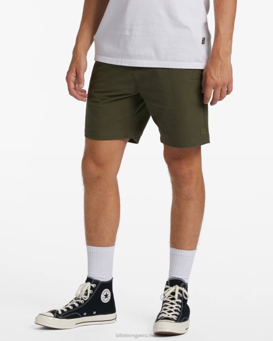 hombres oliva oscuro Billabong a/div surftrek plus pantalones cortos orgánicos con cintura elástica 19'' 04LD239