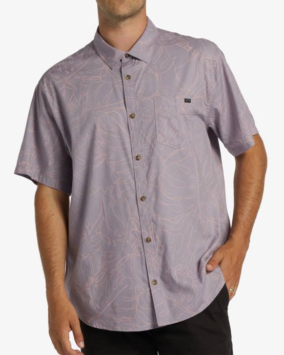 hombres gris violeta Billabong camisa de manga corta de los domingos 04LD380