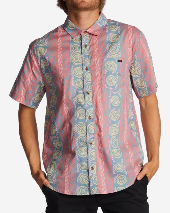 hombres rojo polvoriento Billabong camisa de manga corta de los domingos 04LD638
