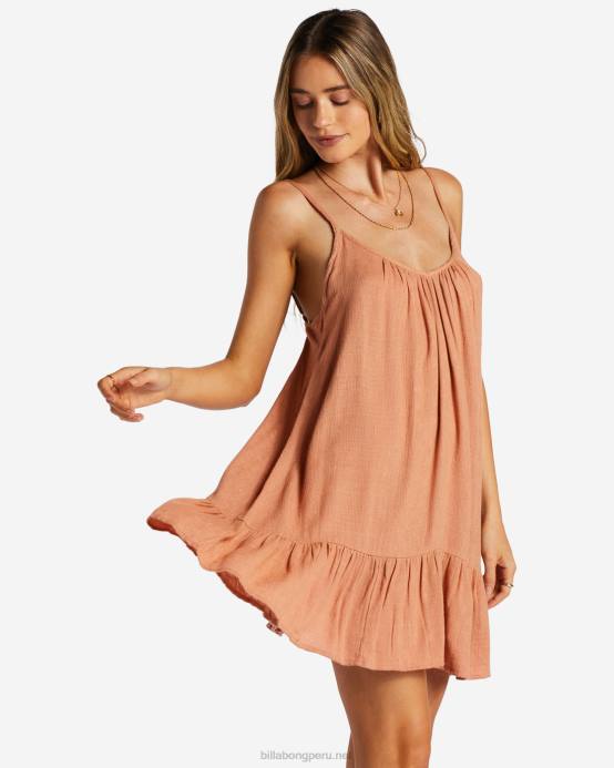 mujer amanecer rosa Billabong encubrimiento de playa con vibraciones de playa 04LD1361