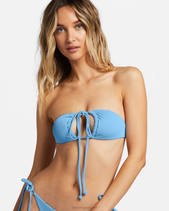 mujer cielo de verano Billabong top de bikini tanlines con varios triángulos 04LD1207