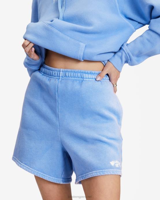 mujer junto al mar Billabong shorts deportivos de cintura alta surf classic 5 04LD2324