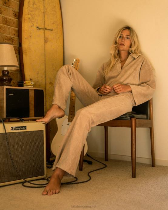 mujer pluma gris Billabong buenos días pantalones acampanados 04LD1864