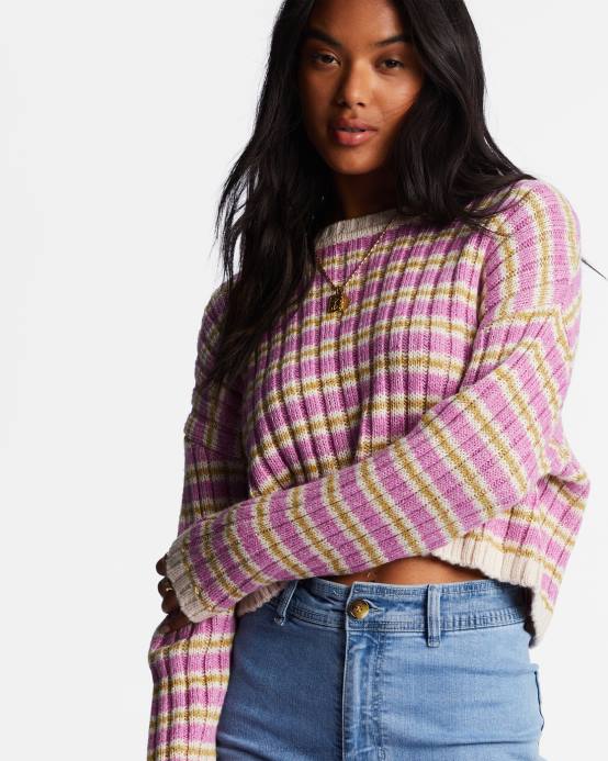 mujer orquídea brillante Billabong en un suéter acogedor aturdido 04LD2194